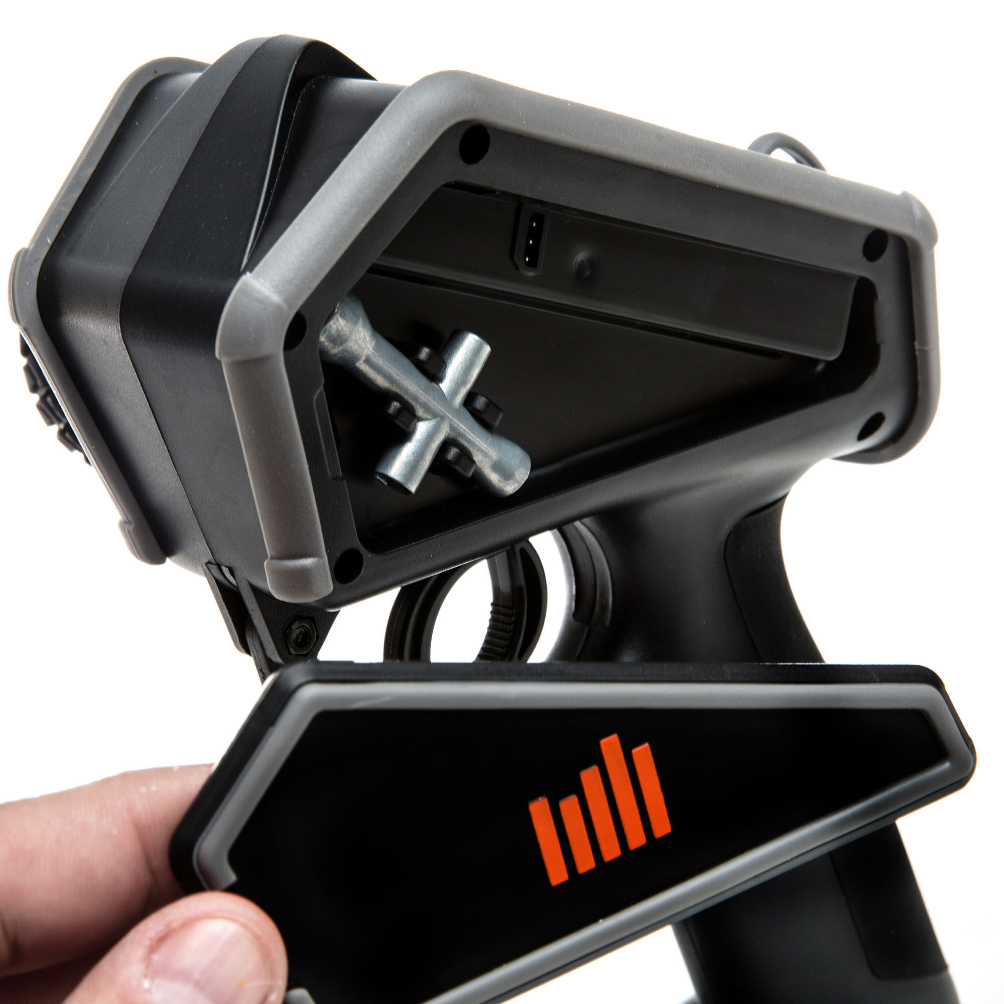 DX5 Rugged 5-Channel DSMR Transmitter with SR6200A | Spektrum